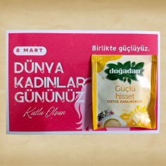 Dünya Kadınlar Günü Hediye Kartı (Model 02)