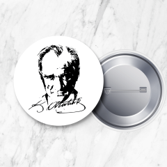 Atatürk İmzalı ve Resimli İğneli Yaka Rozeti 58 mm Büyük Boy