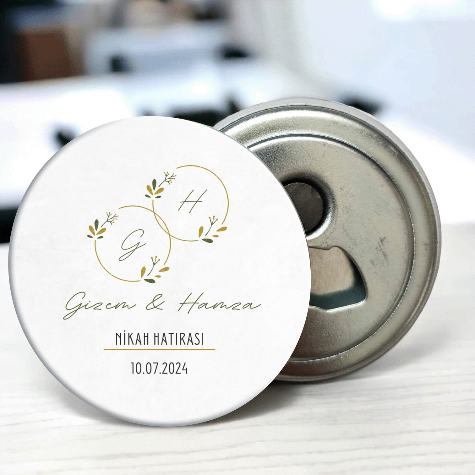 Çiçekli Yuvarlak Çerçeve Detaylı Açacaklı Buzdolabı Magneti Düğün Hediyeliği (Model No: 11) Sadece Magnet (Jelatinli)