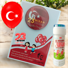23 Nisan Hediyelik Kart Rozet Balon ve Köpük Baloncuk Set (Model No: 04)